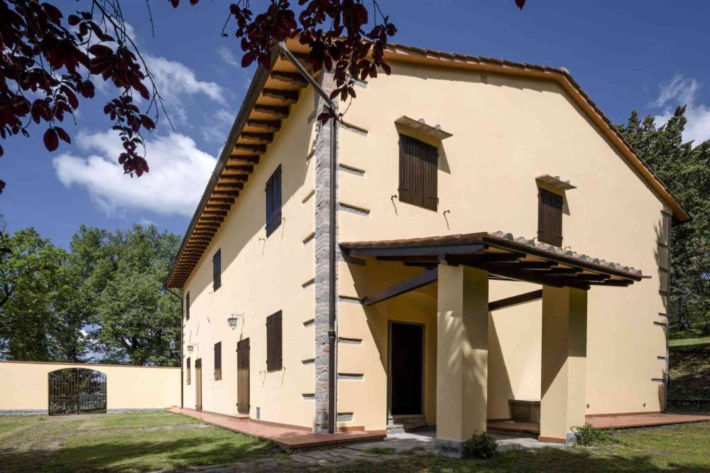 casa indipendente in vendita a Scarperia e San Piero