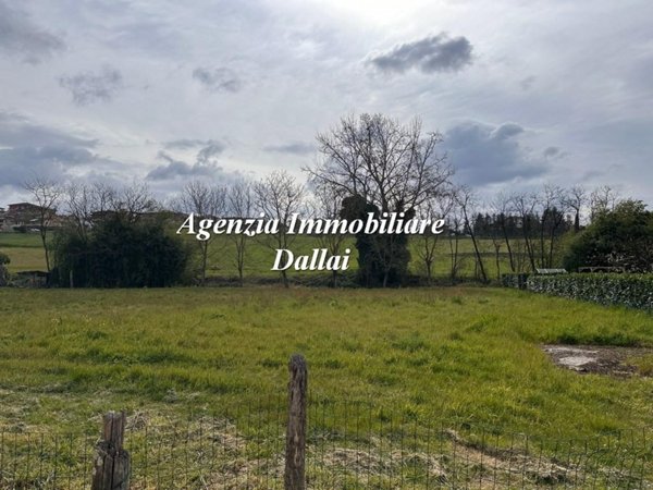 appartamento in vendita a Scarperia e San Piero in zona Scarperia