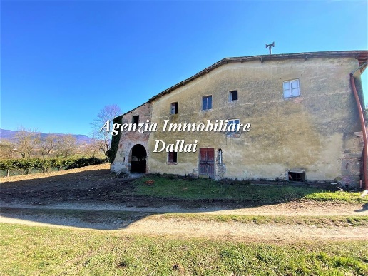 casa indipendente in vendita a Scarperia e San Piero in zona Scarperia