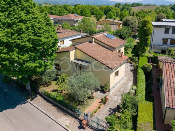 casa indipendente in vendita a Scarperia e San Piero