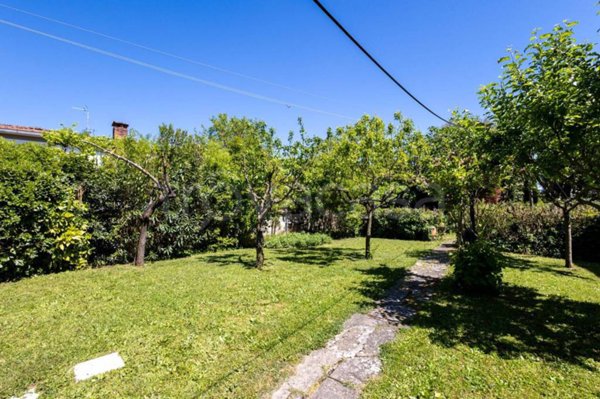 casa indipendente in vendita a Scarperia e San Piero in zona Scarperia