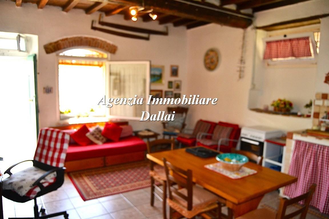 appartamento in vendita a Scarperia e San Piero in zona Scarperia