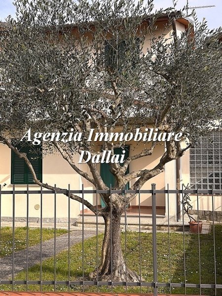 casa indipendente in vendita a Scarperia e San Piero in zona Scarperia