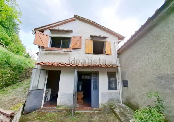 appartamento in vendita a Scarperia e San Piero