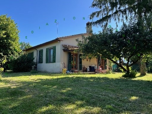 casa indipendente in vendita a Scarperia e San Piero in zona Scarperia