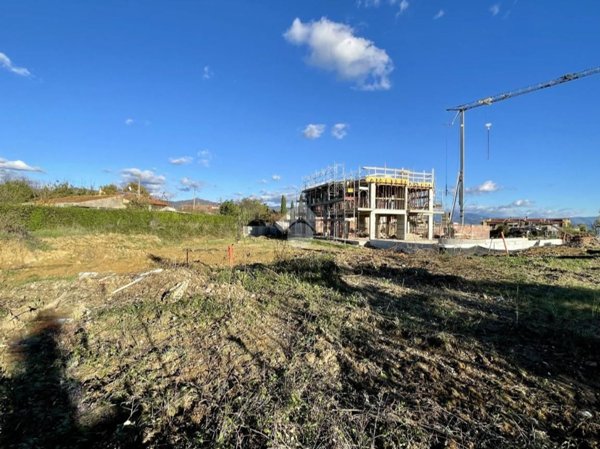 appartamento in vendita a Scarperia e San Piero in zona Scarperia