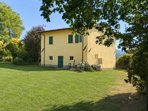casa indipendente in vendita a Scarperia e San Piero in zona Scarperia