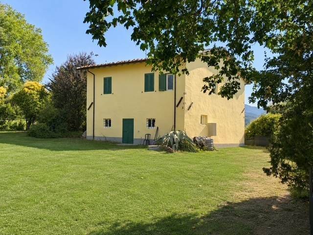casa indipendente in vendita a Scarperia e San Piero in zona Scarperia