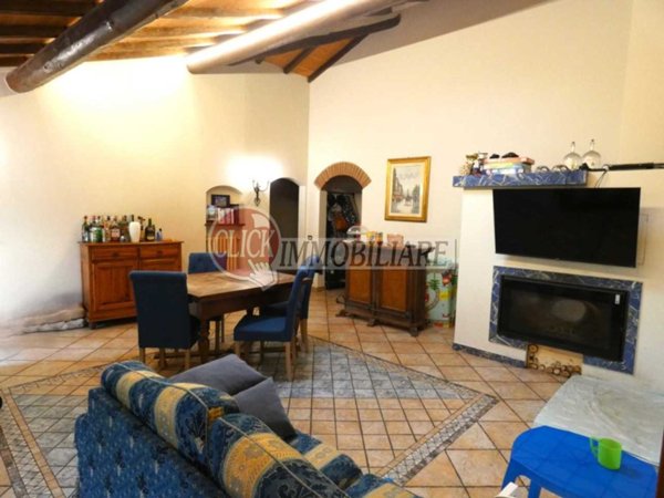 casa indipendente in vendita a Scarperia e San Piero in zona Ponzalla