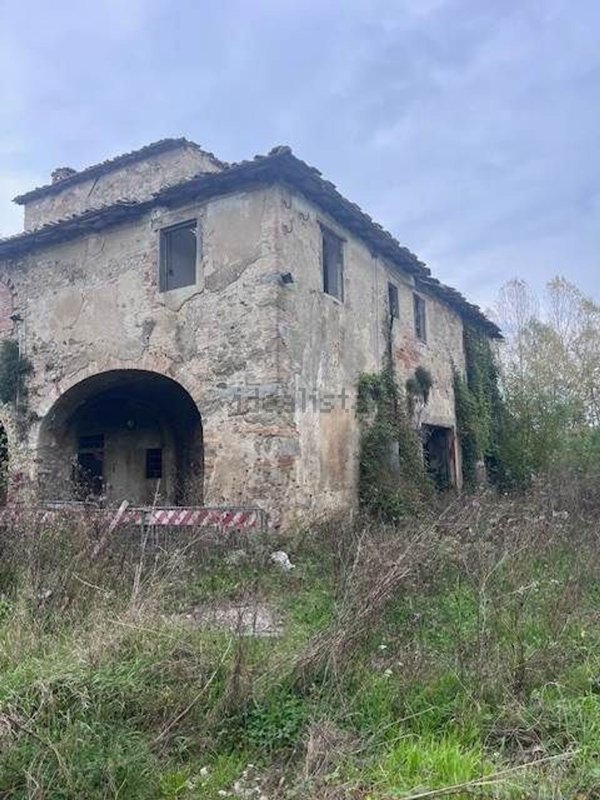 casale in vendita a Scarperia e San Piero in zona Scarperia