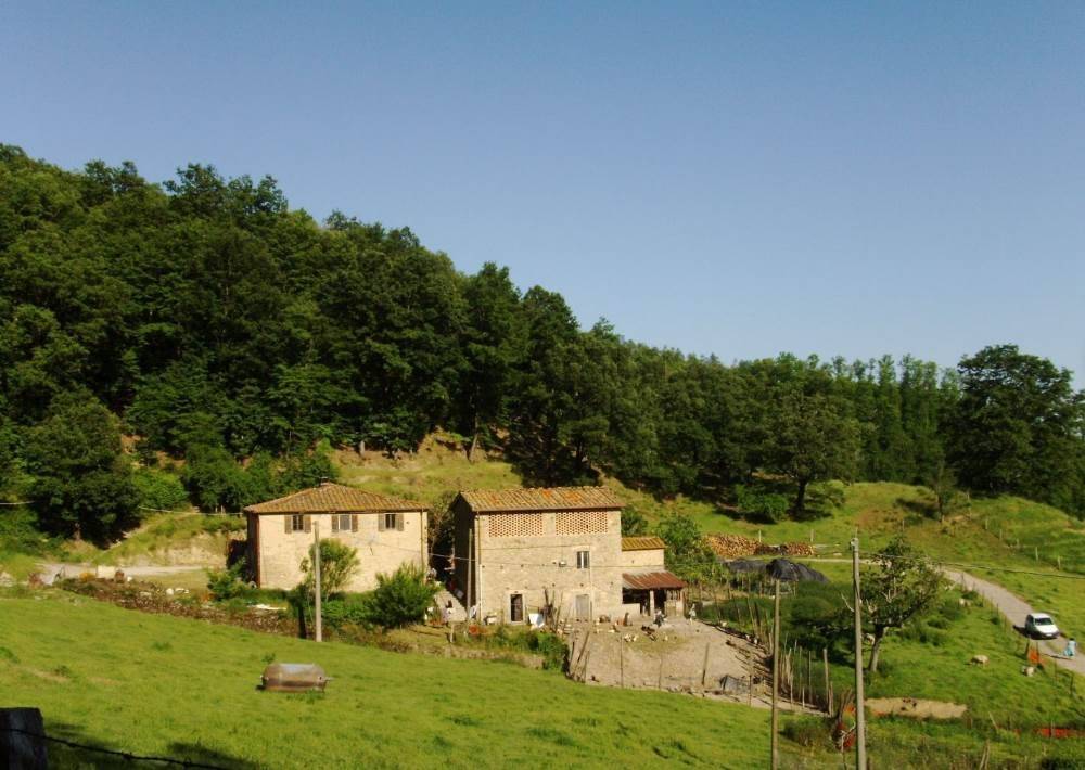 casa indipendente in vendita a Scarperia e San Piero in zona Ponzalla