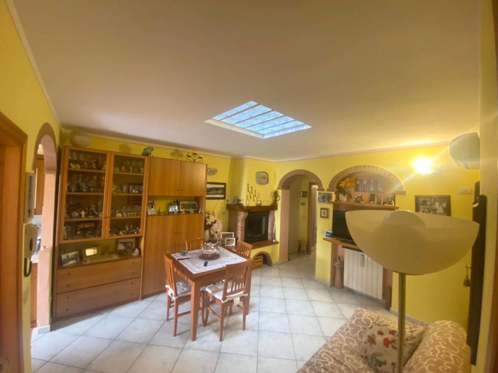 appartamento in vendita a Barberino Tavarnelle in zona Marcialla