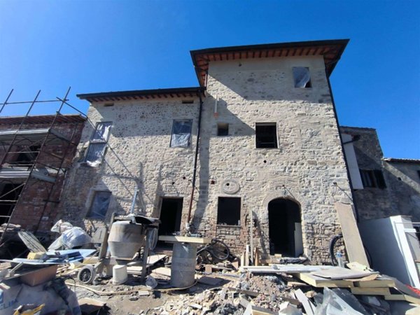 casa indipendente in vendita a Barberino Tavarnelle in zona Tignano