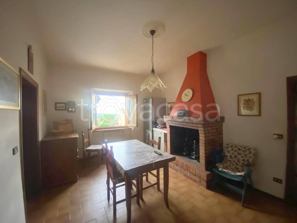 appartamento in vendita a Barberino Tavarnelle in zona San Donato in Poggio