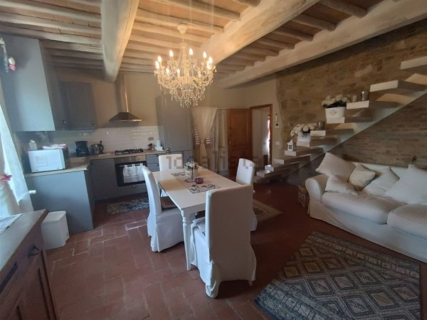 appartamento in vendita a Barberino Tavarnelle in zona San Donato in Poggio