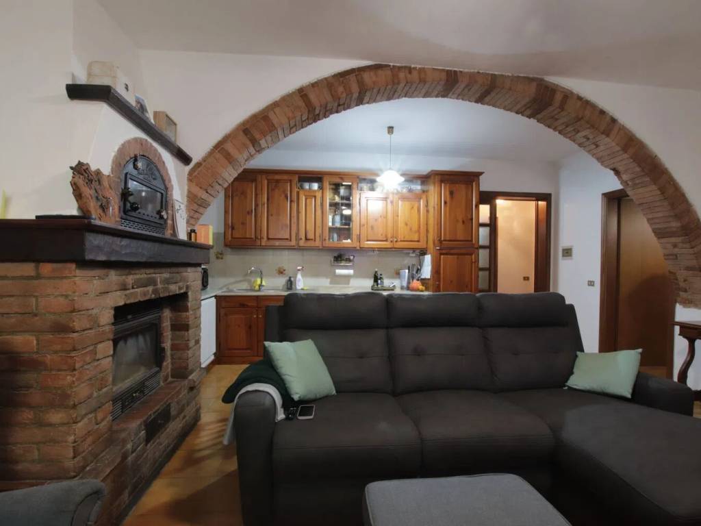 appartamento in vendita a Barberino Tavarnelle in zona Vico d'Elsa