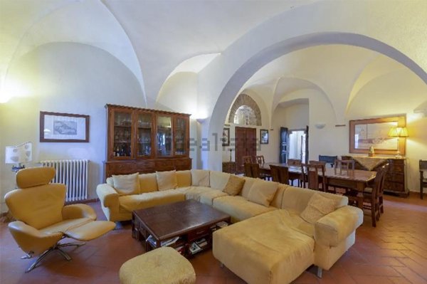 appartamento in vendita a Barberino Tavarnelle in zona Badia a Passignano