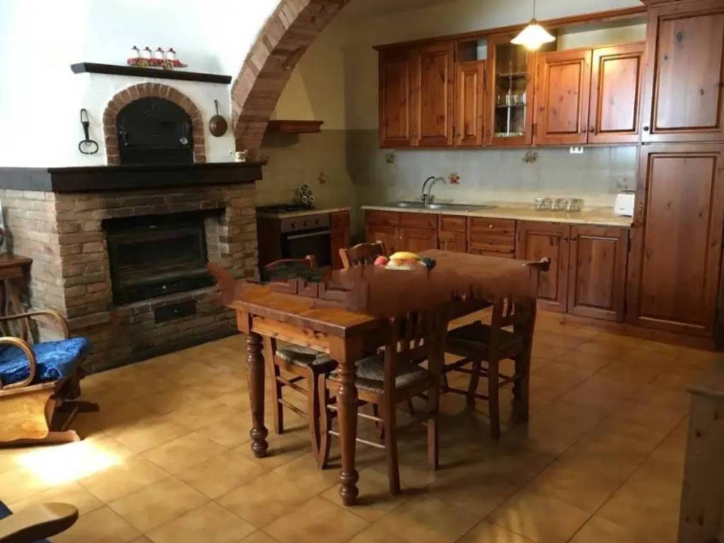 appartamento in vendita a Barberino Tavarnelle in zona Vico d'Elsa