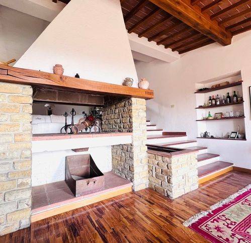 appartamento in vendita a Barberino Tavarnelle in zona Tavarnelle Val di Pesa