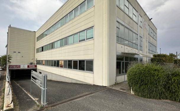 negozio in vendita a Barberino Tavarnelle