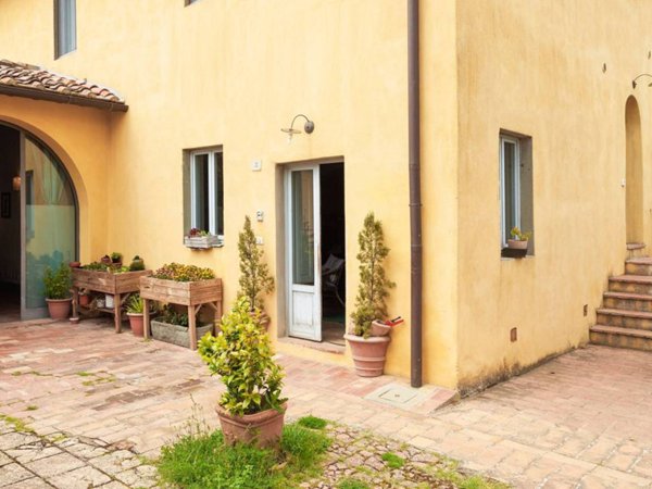 appartamento in vendita a Barberino Tavarnelle in zona Tavarnelle Val di Pesa