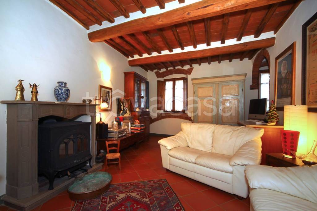 appartamento in vendita a Barberino Tavarnelle in zona San Donato in Poggio