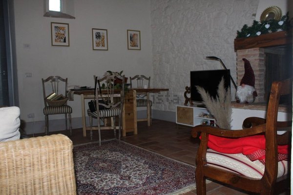 casa indipendente in vendita a Barberino Tavarnelle in zona Vico d'Elsa