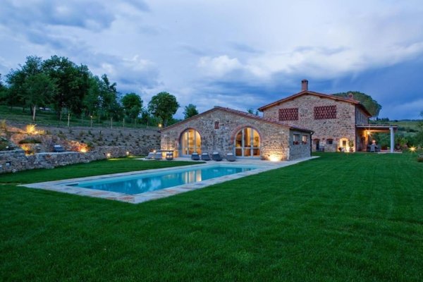 casale in vendita a Barberino Tavarnelle in zona Badia a Passignano