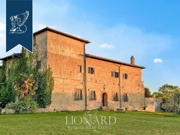 negozio in vendita a Barberino Tavarnelle in zona Barberino Val d'Elsa