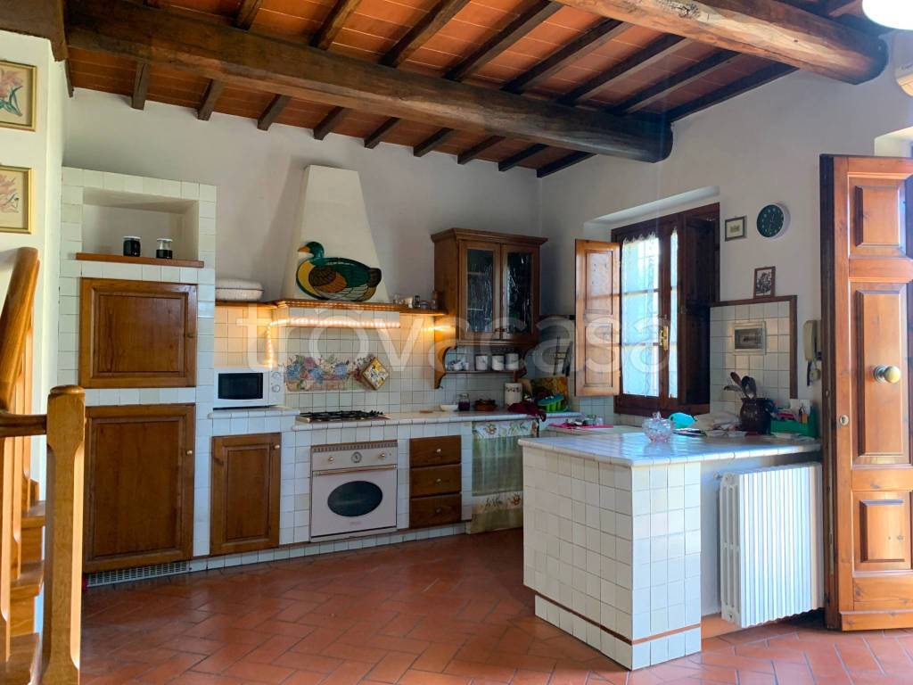 casa indipendente a Barberino Tavarnelle in zona Tavarnelle Val di Pesa