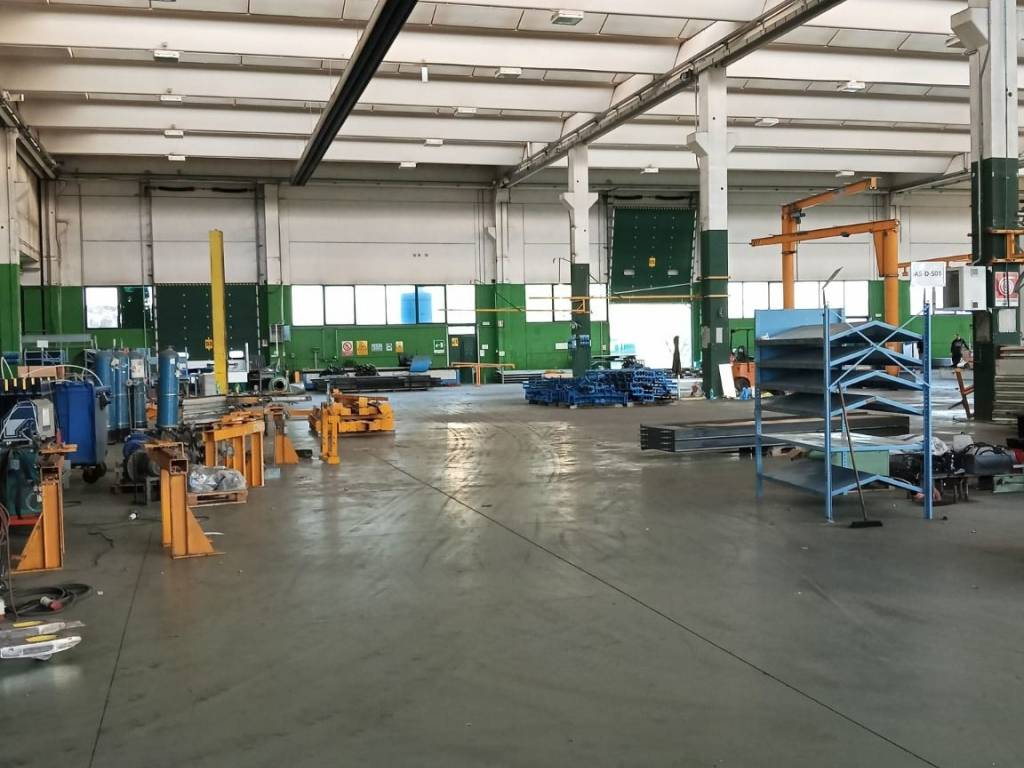 capannone in vendita a Barberino Tavarnelle in zona Zambra