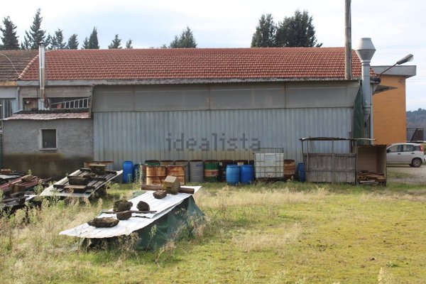 capannone in vendita a Barberino Tavarnelle in zona Linari