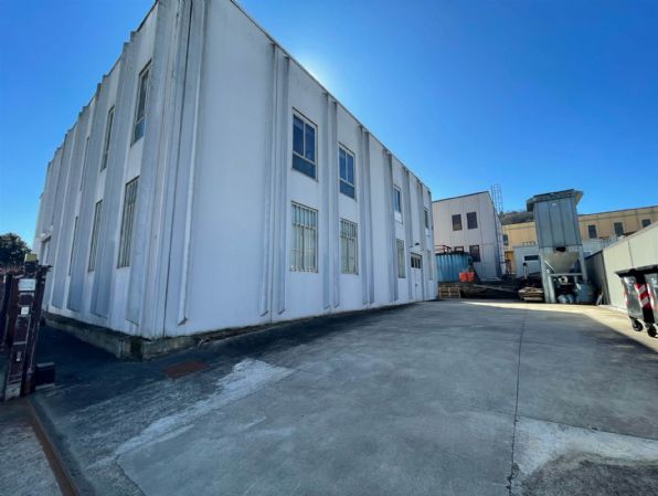 ufficio in vendita a Barberino Tavarnelle in zona Tavarnelle Val di Pesa