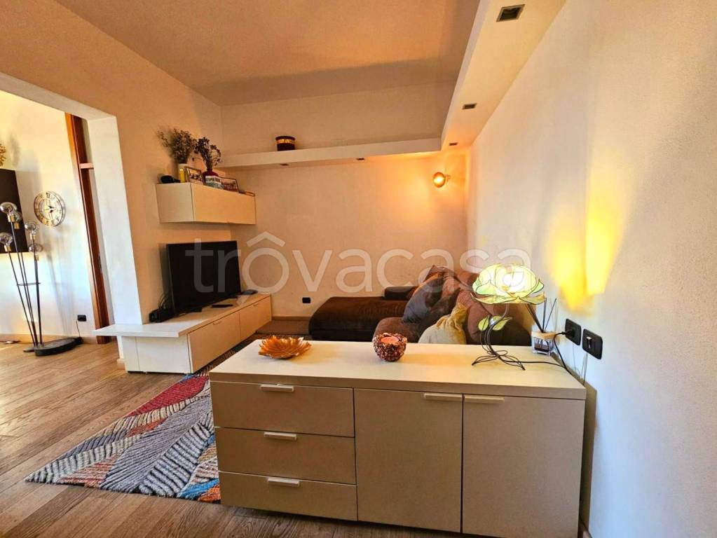 appartamento in vendita a Barberino Tavarnelle in zona San Donato in Poggio