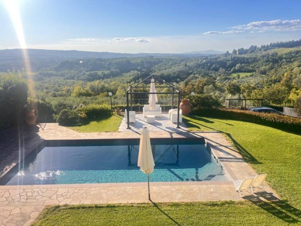 casa indipendente in vendita a Barberino Tavarnelle in zona Barberino Val d'Elsa