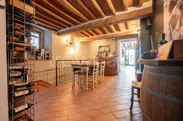 negozio in vendita a Barberino Tavarnelle