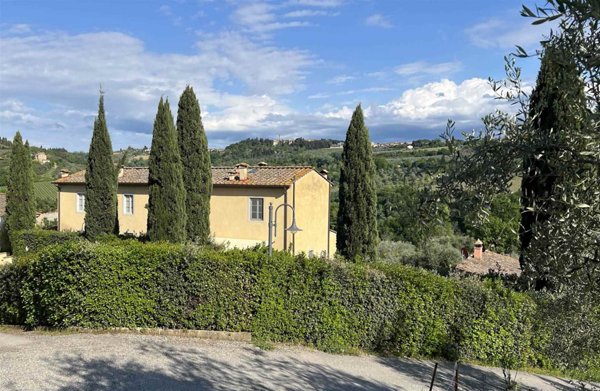 appartamento in vendita a Barberino Tavarnelle in zona Tavarnelle Val di Pesa