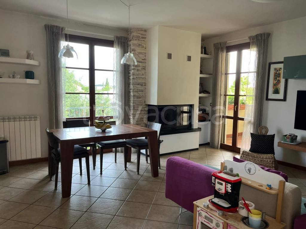 appartamento in vendita a Barberino Tavarnelle in zona Tavarnelle Val di Pesa