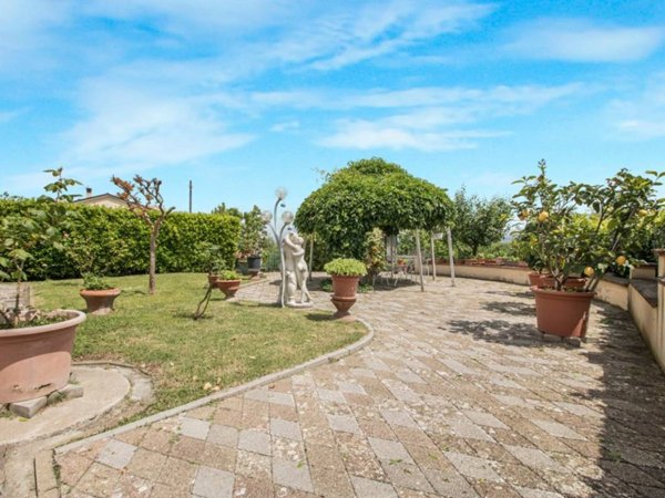 casa indipendente a Barberino Tavarnelle in zona Tavarnelle Val di Pesa