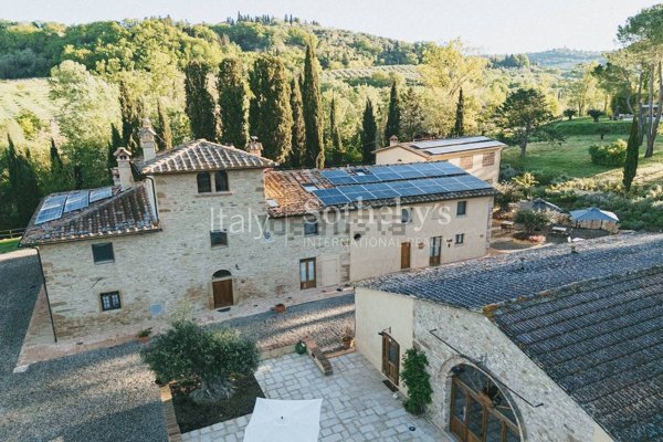 casa indipendente in vendita a Barberino Tavarnelle in zona Barberino Val d'Elsa