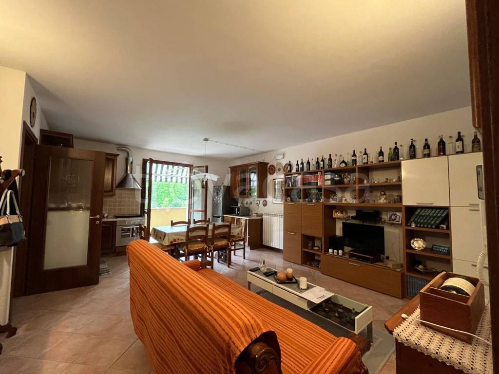appartamento in vendita a Barberino Tavarnelle in zona Sambuca Val di Pesa
