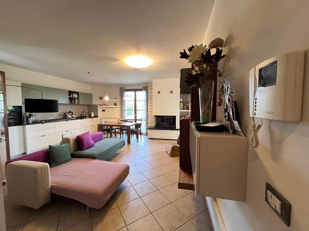 appartamento in vendita a Barberino Tavarnelle in zona Tavarnelle Val di Pesa