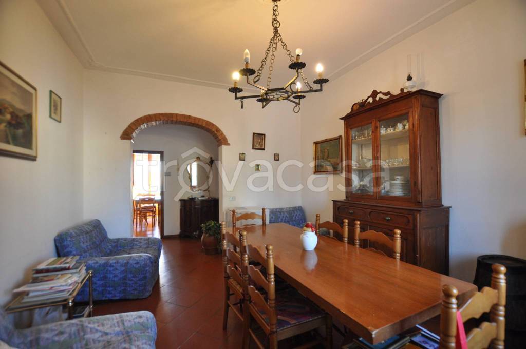 appartamento in vendita a Barberino Tavarnelle in zona Tavarnelle Val di Pesa