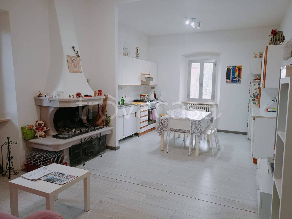 appartamento in vendita a Barberino Tavarnelle in zona Barberino Val d'Elsa