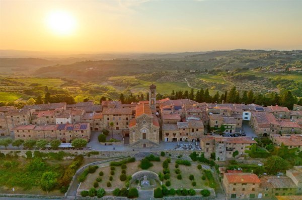 appartamento in vendita a Barberino Tavarnelle in zona Barberino Val d'Elsa