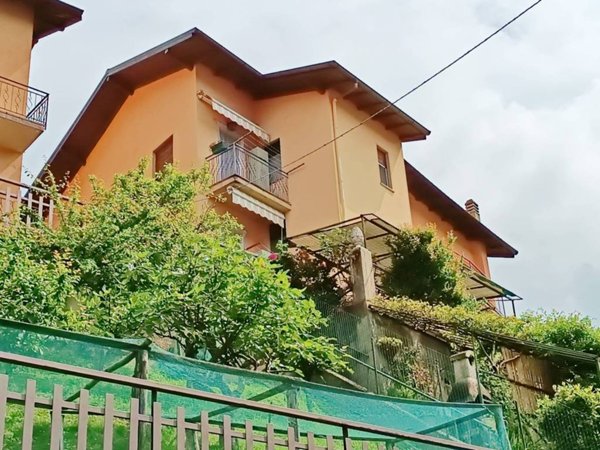 casa indipendente in vendita ad Armeno