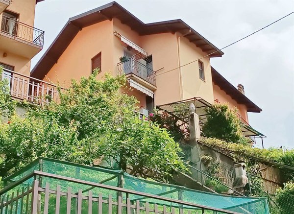 casa indipendente in vendita ad Armeno