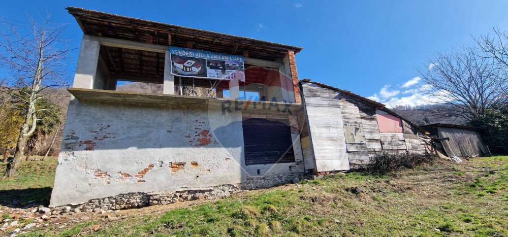 casa indipendente in vendita ad Armeno