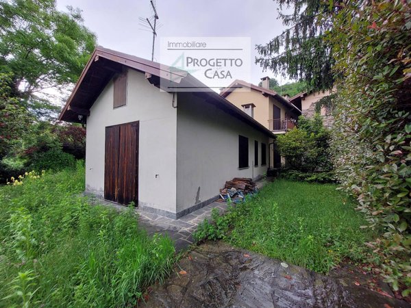 casa semindipendente in vendita ad Armeno