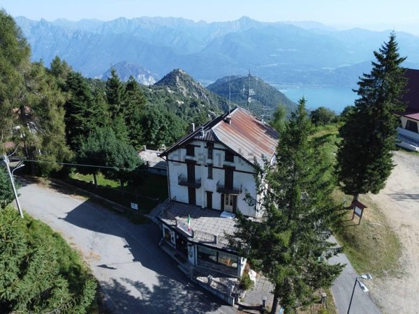 negozio in vendita ad Armeno